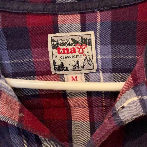 Plaid button down - Picture 4 of 5